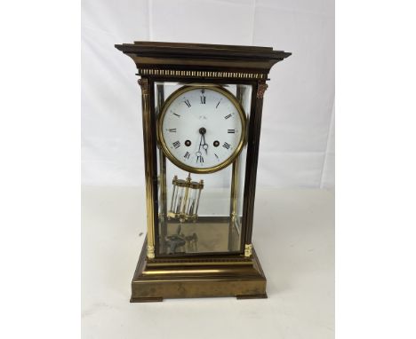 L'epee Crystal Regulator Mantle Clock
H33 x W19 x D19cm