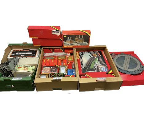 Hornby '00' gauge - two Operating Turntables; three Viaducts; Town Station; and Signal Box; all boxed; quantity of empty mode
