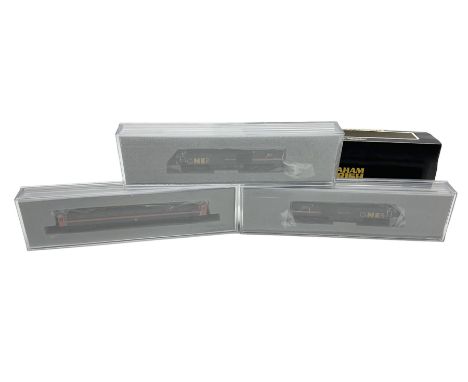 Graham Farish/Bachmann 'N' gauge - HST 125 three-car set with 'Stirling Castle' and 'Kingdom of Fife' locomotives; each separ