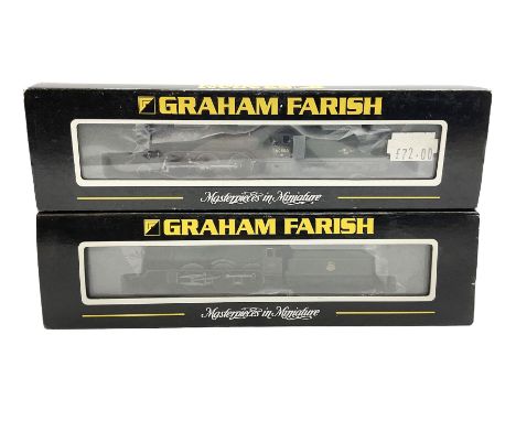 Graham Farish/Bachmann 'N' gauge - Class V2 2-6-2 locomotive 'Green Arrow' No.60800; and Castle Class 4-6-0 locomotive 'Hartl