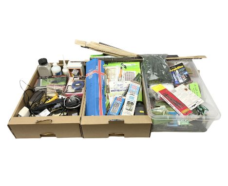 Model railway track and accessories, including various lengths of '00' and other gauge track, trees, artificial grass, variou