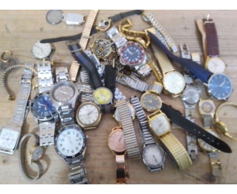 Assorted modern and vintage mechanical and quartz watches.  