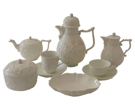   25 teiliges Kaffee- und Teeservice Meissen 18. Jahrhundert Weißes Böttgerporzellan, Meissen 18. Jahrhundert alle Teile sind