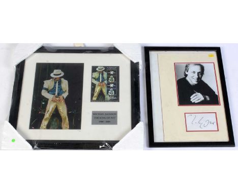 A framed black and white image of Mark Knopfler mounted with a signature of Mark Knopfler, framed as one, certificate from He