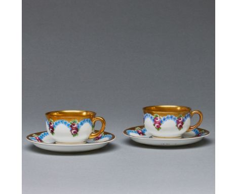 2 Jugendstil Mokkatassen - Rosen und VergißmeinnichtPorzellanfabrik F. Thomas, Marktredwitz 1922-1930. Porzellan, weiß, glasi