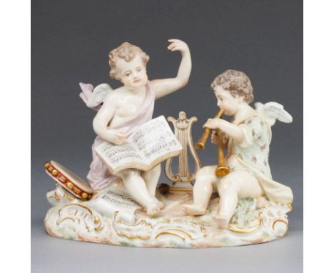 Amorettengruppe - Allegorie "Die Poesie"Königliche und Staatliche Porzellan Manufaktur, Meissen 1850-1924. Porzellan, weiß, g