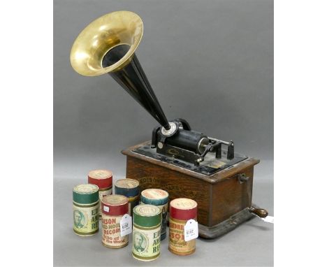 Phonograph, 19. Jh., Edison, USA, "Edison Standard Phonograph", mit 4 original Walzen, selten, h 57 cm