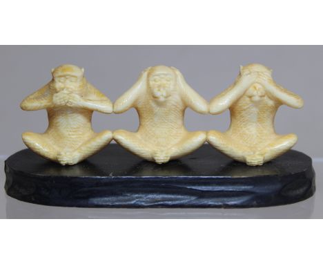 Japanese Meiji period ivory okimono (netsuke?) of the Three Wise Monkeys sitting in a row, 10cm long x 3.5cm high. 