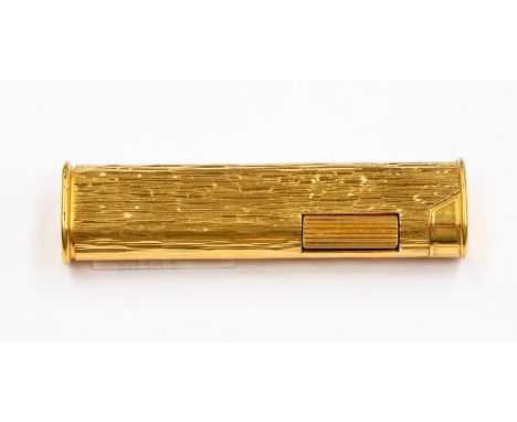 A Dunhill gold plated Cigarette Lighter pattern no: 3910750