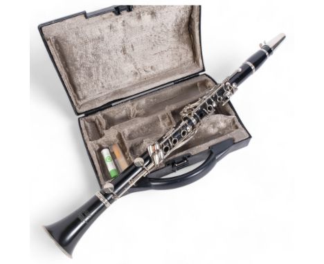 A Lafleur Czechoslovakian Boosey & Hawkes clarinet, serial no. 11928, in an associated hardshell casing 