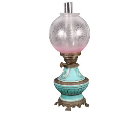 Antique oil lamp with ceramic font, chimney and etched glass shade, H51cm 