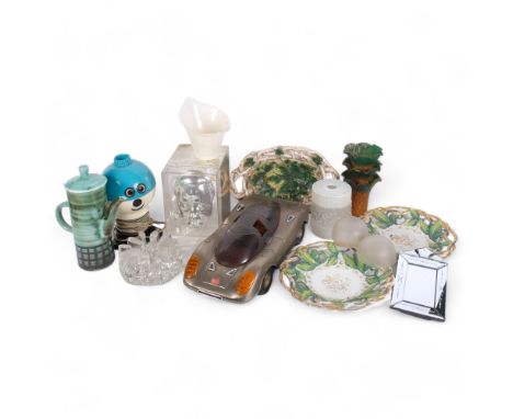 Various lamp shades, table lamp, model car, etc 