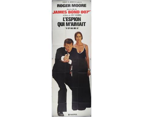 James Bond The Spy Who Loved Me (1977) French Door panel film poster, starring Roger Moore and Barbara Bach, folded, 92 x 30 