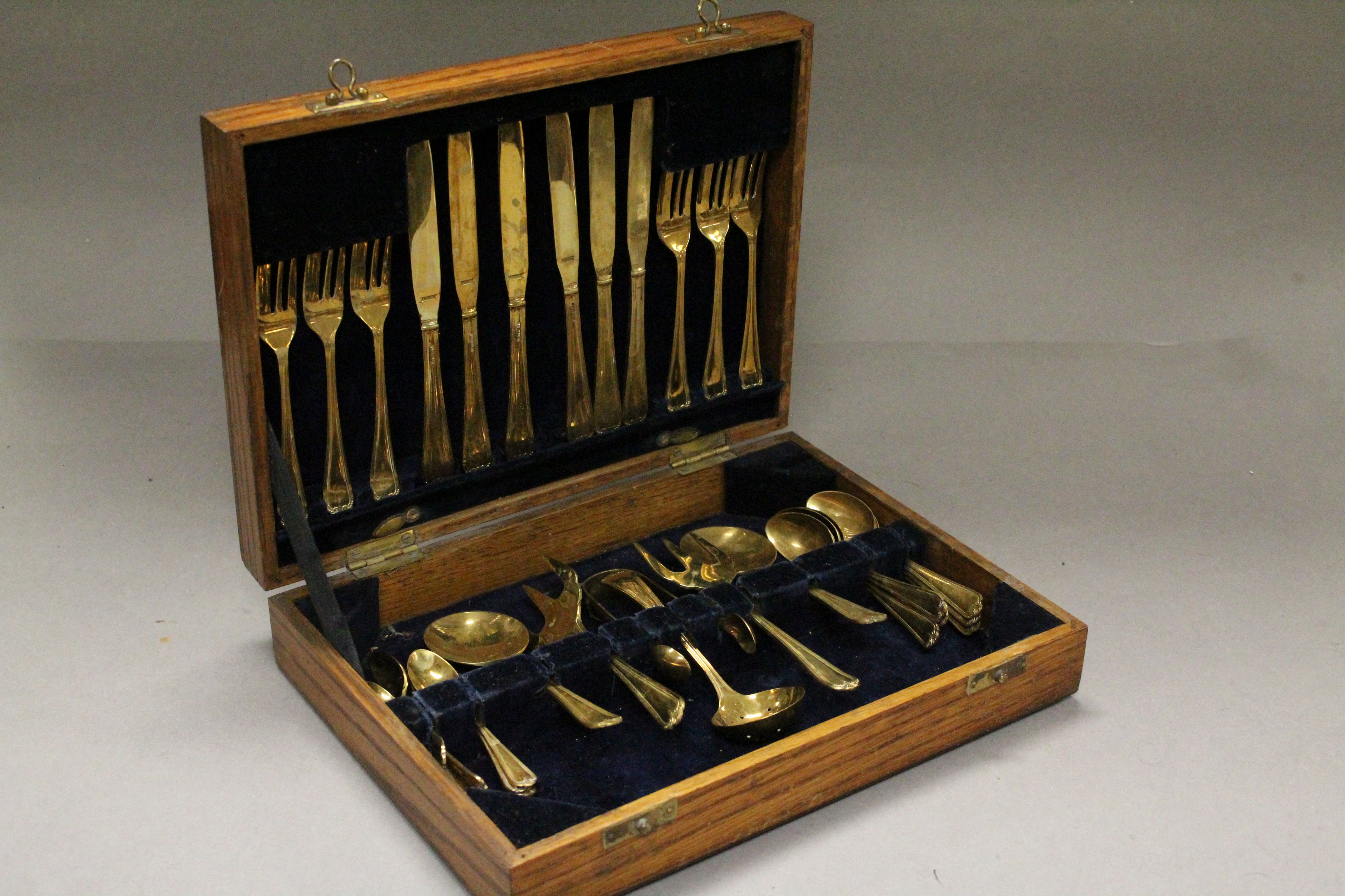 Cased set of dessert cutlery by Aural