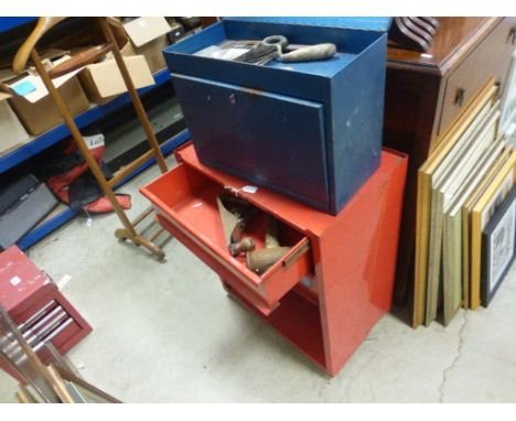 A vintage BDS tool box with shelves together with small amount of tools.