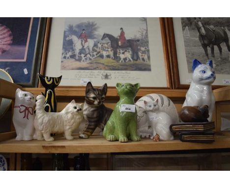 Quantity of assorted model cats