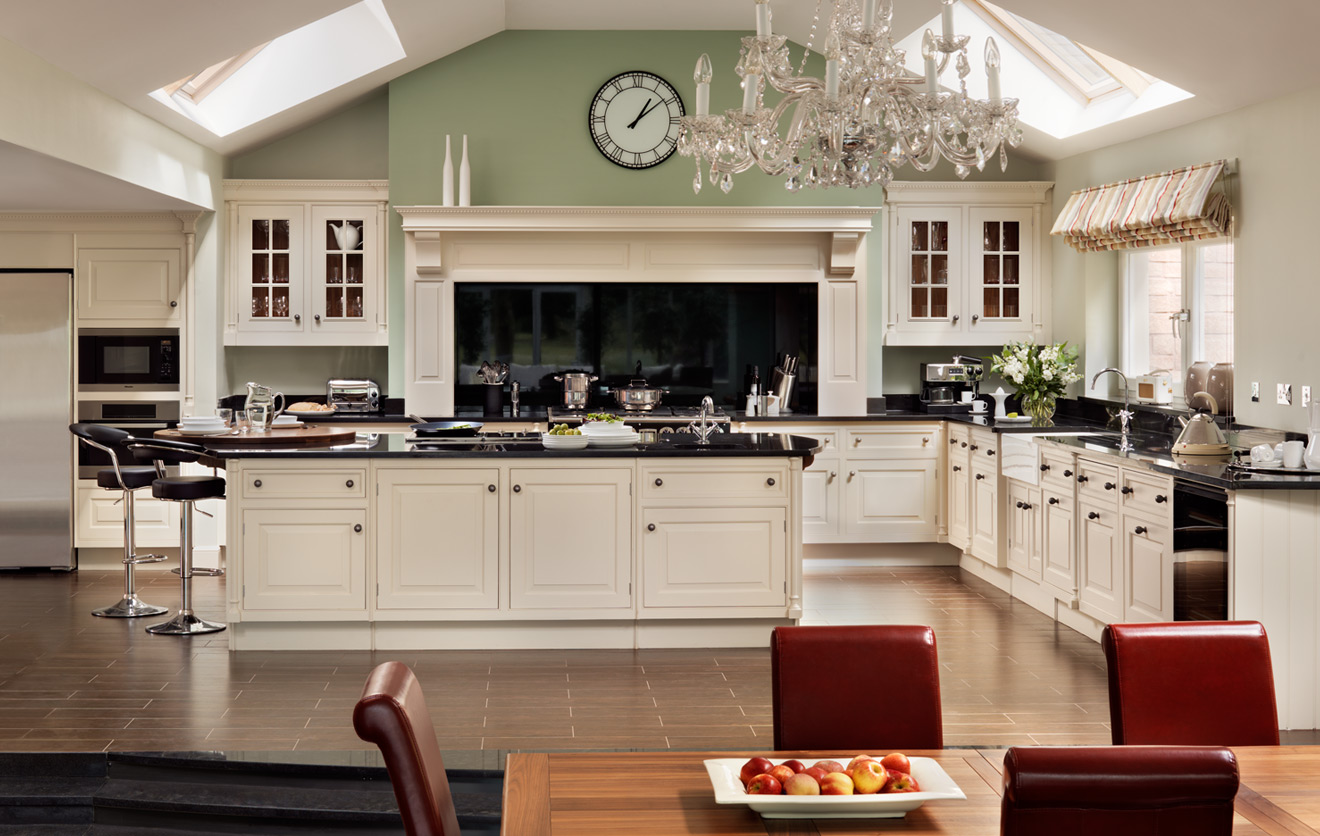 Smallbone Kitchen Repaint Wakefield Traditional Painter Contemporary Kitchen Glass Solid Wood Wooden Walnut Silver