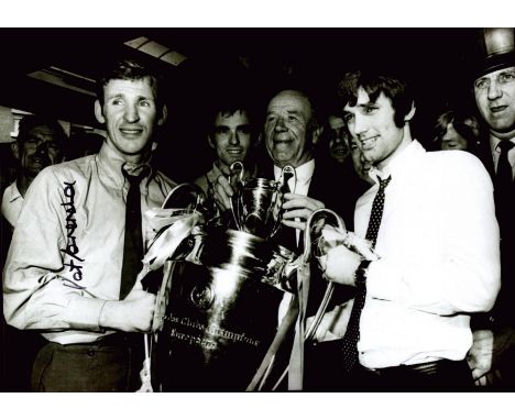 Football Pat Crerand signed Manchester United vintage 12x8 black and white photo. Patrick Timothy Crerand (born 19 February 1