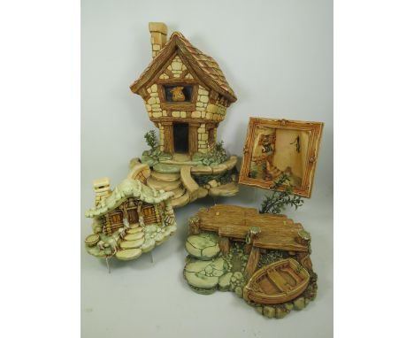 Four Large Pendelfin display bases.