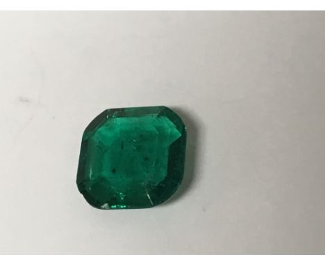 A good coloured Square step cut Emrald 1.26 With certification.