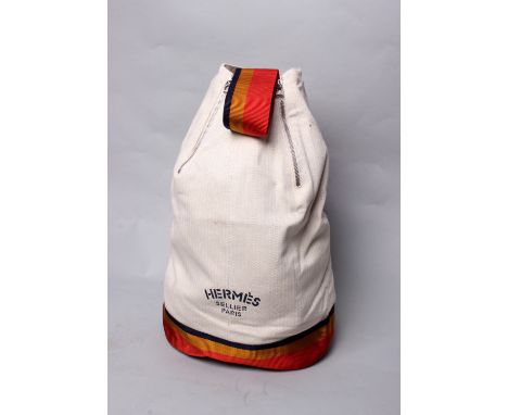 An Hermes shoulder bag, with an 'MCC' band and shoulder strap.