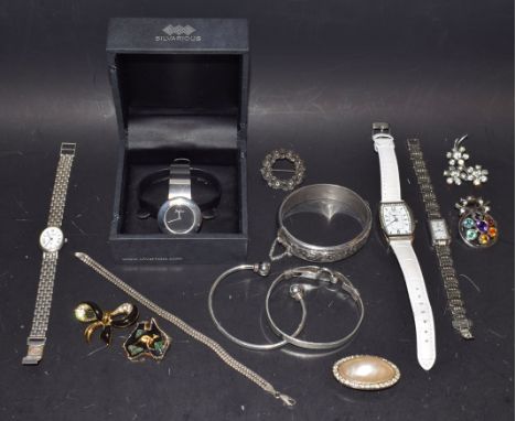 Jewellery & Watches - a Jean Jacot Kaha silver dress watch, black dial, baton points, white hands, silver case and bracelet, 