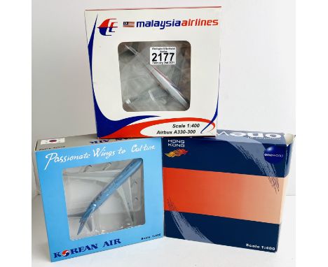 3x Assorted 1:400 Scale Aircraft Diecast Model Aircraft - In Boxes (ALL WHEELS PRESENT &amp; OK) P&amp;P Group 1 (£14+VAT for