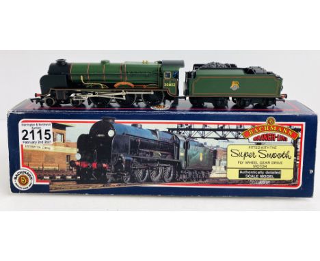 Bachmann 'Sir Walter Raleigh' BR Green Boxed P&amp;P Group 1 (£14+VAT for the first lot and £1+VAT for subsequent lots) 