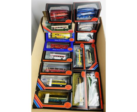 15x EFE 1:76 Assorted Buses All Boxed P&amp;P Group 2 (£18+VAT for the first lot and £3+VAT for subsequent lots) 