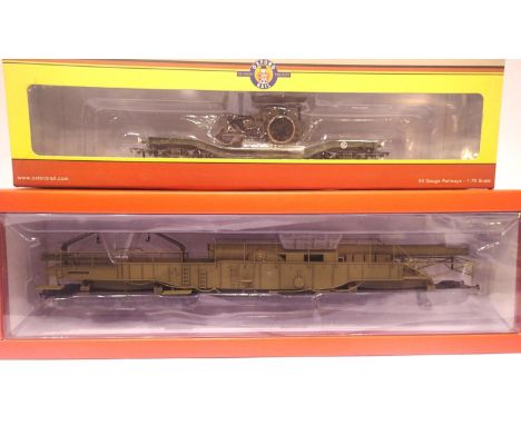 Oxford Rail BOOM02 railgun Gladiator WWI and a WW009 Warwell with steam roller. P&amp;P Group 2 (£18+VAT for the first lot an