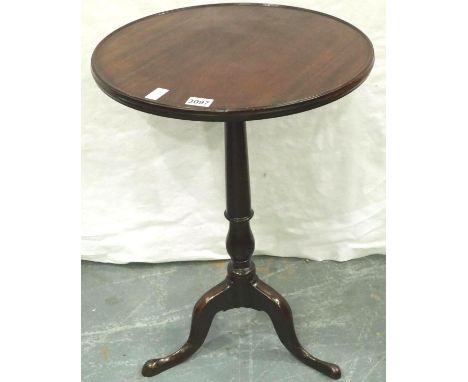 Georgian mahogany circular tripod wine table, D: 49 cm, H: 69 cm. Not available for in-house P&amp;P, contact Paul O'Hea at M