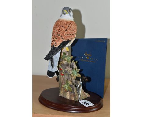 A LIMITED EDITION BORDER FINE ARTS 'LOOK OUT POST' FIGURE, B1294, depicting a kestrel perched on a gate post, with certificat