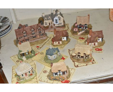 A GROUP OF LILLIPUT LANE SCULPTURES, comprising Buttercup Cottage, Moreton Manor, William Shakespeare's Birthplace 1989, Magp