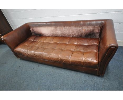 A LARGE BROWN LEATHER SOFA, length 238cm x depth 96cm x height 75cm (condition report: general signs of wear and usage, sligh
