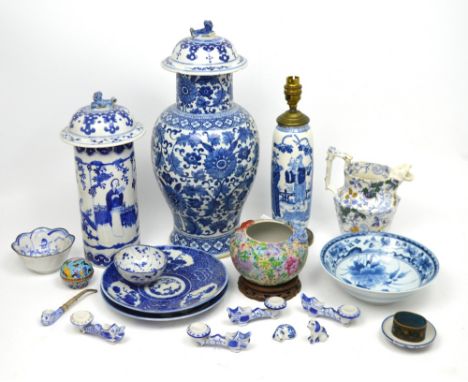 A quantity of mainly Oriental ware to include a c1900 blue and white Chinese cylindrical vase, height 24cm (af), a large Chin