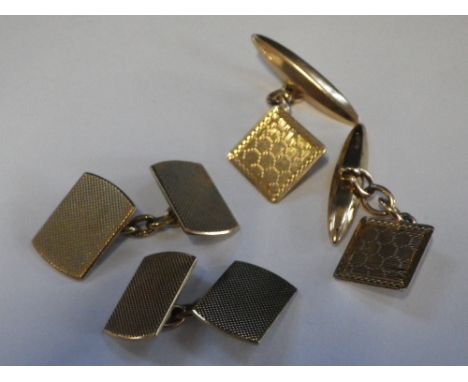 A PAIR OF GENTLEMAN'S 9CT YELLOW GOLD ENGINE-TURNED CUFFLINKS and one other similar pair, circa 12gms (2)