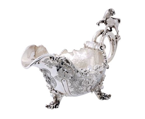 LONDON Saucière aus Adelsbesitz, 925 Silber, 1839. Ovale und geschweifte Saucière auf 3 Füßen in Form von eingerollten Akanth