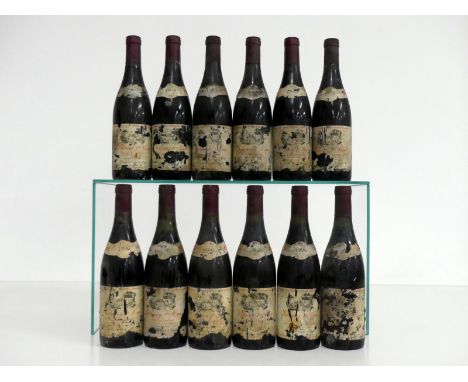 11 bts Volnay 1er Cru Clos des Chênes 1996 Dom François Buffet 10 i.n, 1 ms/us, bs, cdl, pt dis 1 bt Volnay 1er Cru Clos des 