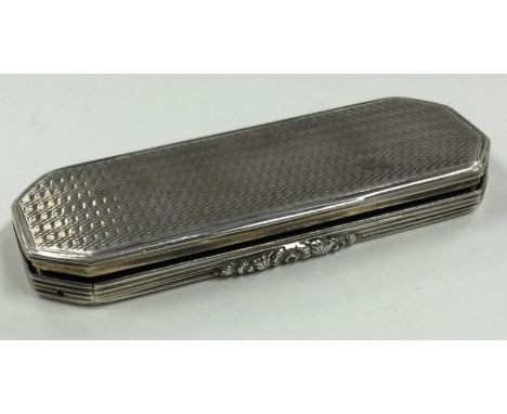 A William IV silver engine turned snuff box. Birmingham 1834. By WP. Approx. 58 grams. Est. £80 - £120.