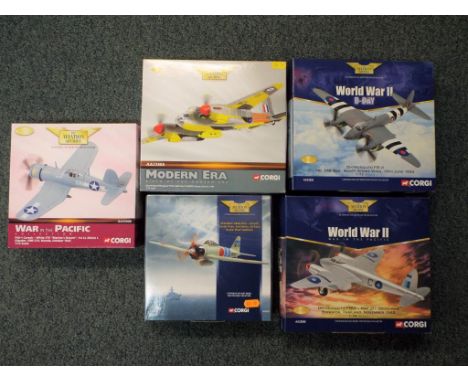 Corgi - Five boxed diecast aeroplanes in 1:72 scale from the Aviation Archive series comprising AA32805, 32808, 33101, 33008 