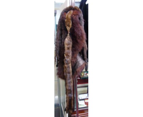 Two Vintage Fur Stoles & a Collar (3).