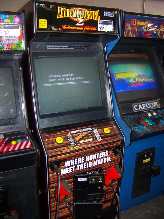 EXTREME HUNTING 2 SHOOTER ARCADE GAME SEGA Item is in used condition