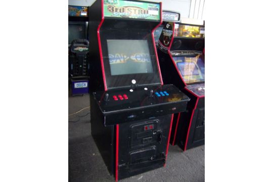 Street Fighter 3rd Strike Upright Arcade Game Item Is In Used