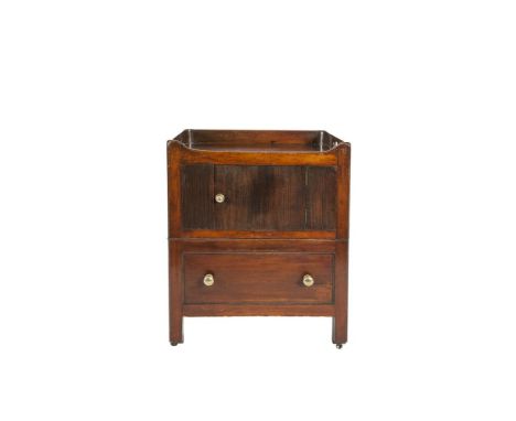 A GEORGE III MAHOGANY RECTANGULAR NIGHTSTAND with tray top above reeded panel door on a pull-out drawer base. 61.5cm wide, 45