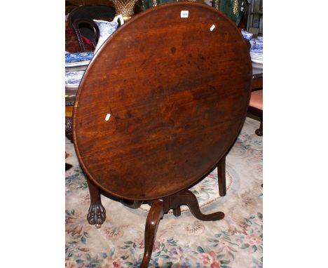 Late Georgian tilt-top tea table on tripod base