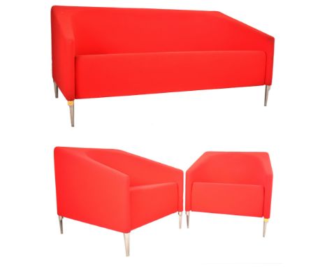 Michiel van der Kley x Artifort - Red Seven - A contemporary 2003 lounge suite comprising red fabric upholstered two seater s