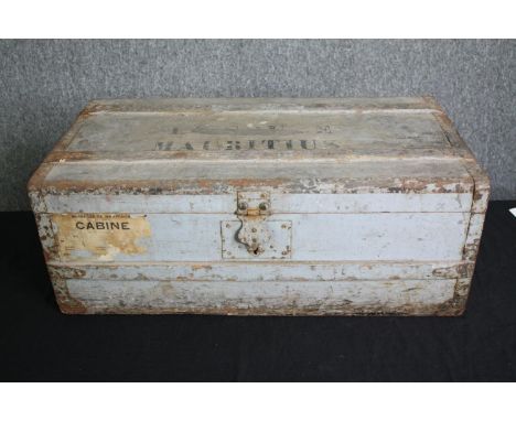 A vintage distressed painted fitted trunk. H.25 W.65 D.35cm. 