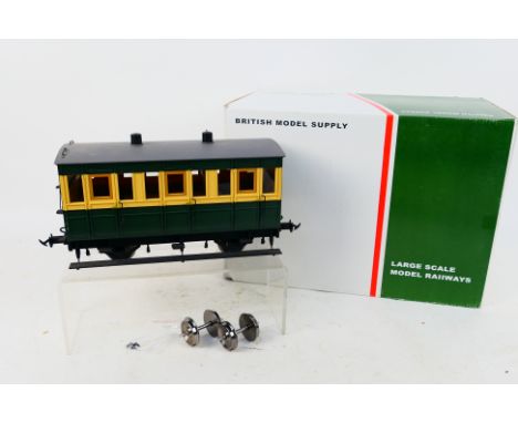 British Model Supply (Accucraft) - A boxed British Model Supply R19-10 G scale (gauge 1) Isle of Man 4 wheel 3rd class Coach 