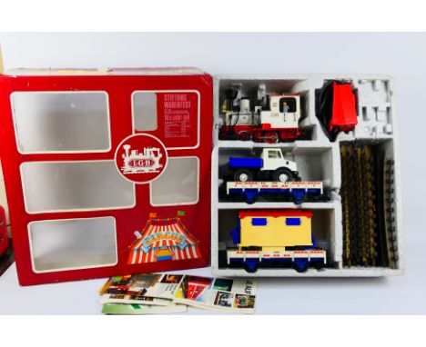 Lehmann - LGB - A boxed Lehmann LGB #21988 electric G gauge Circus Train Set. The set contains 0-4-0 Circus locomotive, Flat 