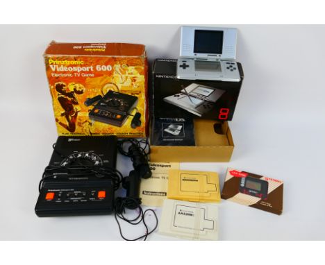 Bandai - Systema - Prinztronic - Nintendo - 5 x Vintage games, Amazone, Frankenstein and Game. The Frankenstein game appears 